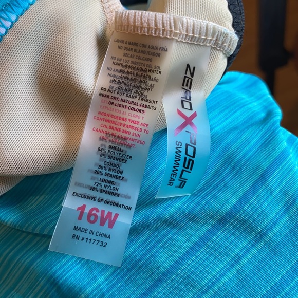 Swim top - Picture 7 of 7